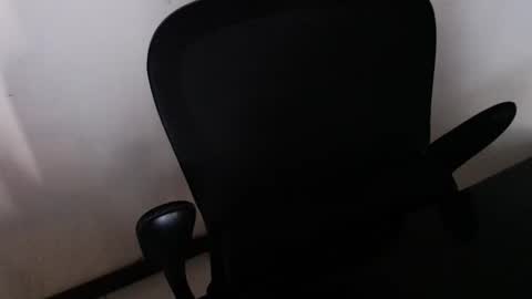 Snapshot of beard_top_guy chatting on January 5, 5:27 pm Beard Guy online show from January 5, 5:27 pm