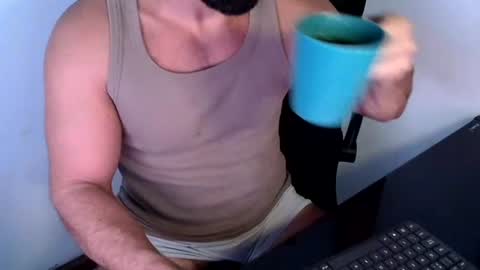 Snapshot of beard_top_guy chatting on June 16, 1:03 pm Beard Guy online show from June 16, 1:03 pm