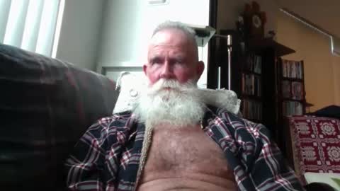 beardbushy online show from November 3, 4:41 pm