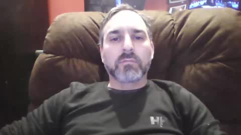 Snapshot of beardedambition chatting on January 10, 7:00 pm beardedambition online show from January 10, 7:00 pm