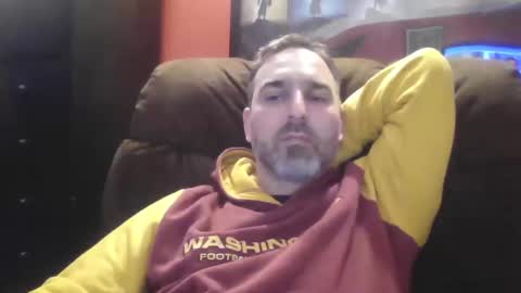 Snapshot of beardedambition chatting on February 10, 11:02 pm beardedambition online show from February 10, 11:02 pm