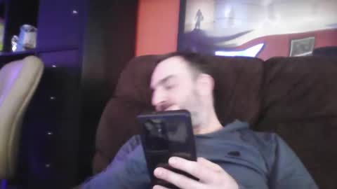 Snapshot of beardedambition chatting on February 23, 5:39 pm beardedambition online show from February 23, 5:39 pm