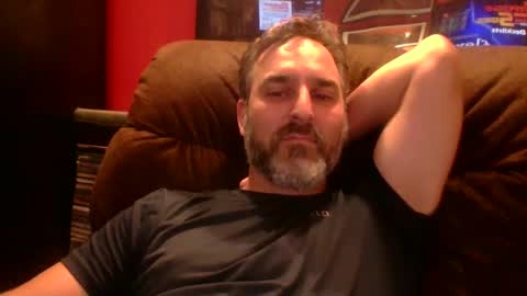 Snapshot of beardedambition chatting on September 13, 7:13 pm beardedambition online show from September 13, 7:13 pm