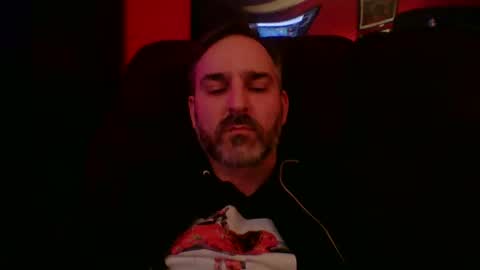 beardedambition online show from January 10, 7:15 pm