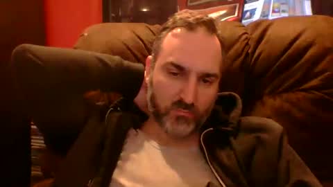 beardedambition online show from March 26, 9:42 pm