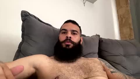 Min online show from April 15, 5:31 pm