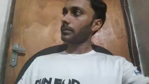 Snapshot of beastman474327 chatting on July 25, 2:58 pm beastman474327 online show from July 25, 2:58 pm