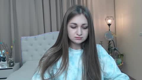 beataangel online show from April 14, 7:03 am