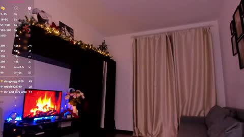 Snapshot of beatricefawne chatting on January 1, 6:05 am Bzzz Bea online show from January 1, 6:05 am