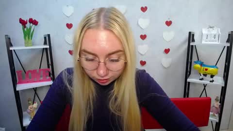 BeatriceFlyy online show from December 14, 9:29 am