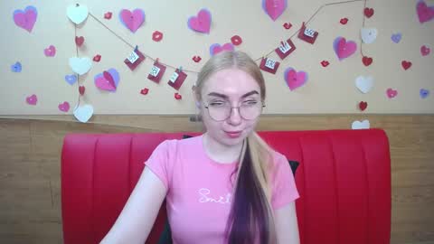 BeatriceFlyy online show from March 1, 2:23 pm