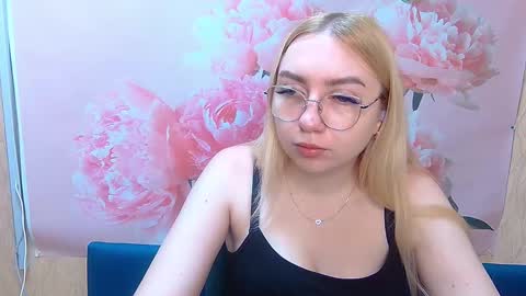 BeatriceFlyy online show from September 9, 5:29 am