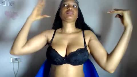 Snapshot of beautiful_moanna chatting on May 31, 7:48 pm moanna online show from May 31, 7:48 pm