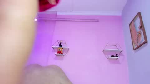 Snapshot of beautty_woman_ chatting on June 25, 10:20 am Sara online show from June 25, 10:20 am