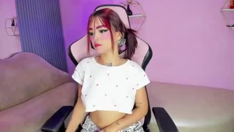 Snapshot of beautty_woman_ chatting on July 25, 10:46 am Sara online show from July 25, 10:46 am