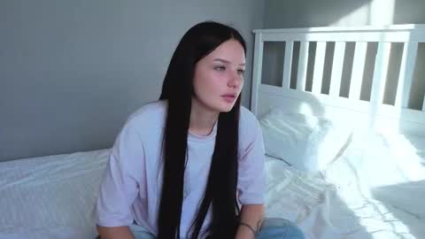 Snapshot of beauty_baby_lips chatting on October 22, 7:41 am beauty_baby_lips online show from October 22, 7:41 am