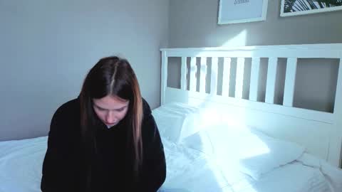 Snapshot of beauty_crown_baby chatting on October 19, 7:42 am beauty_crown_baby online show from October 19, 7:42 am