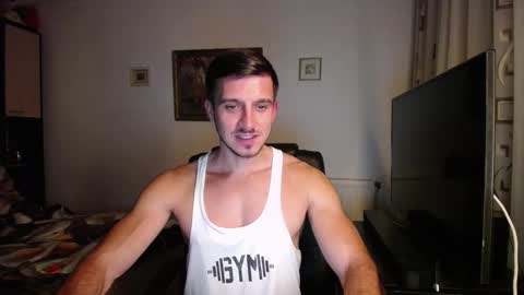 Snapshot of beauty_hard_beast chatting on October 2, 11:01 pm Mia and Jake online show from October 2, 11:01 pm