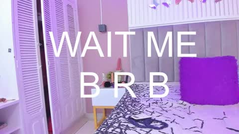 Snapshot of beauty_milf4 chatting on December 13, 10:55 pm Chantall online show from December 13, 10:55 pm