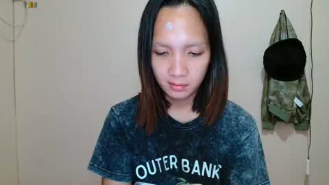 Snapshot of beautyandmadness_69 chatting on June 17, 6:31 pm fernanda online show from June 17, 6:31 pm