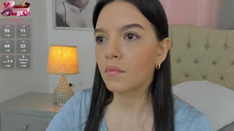 Snapshot of beautyari_ chatting on February 28, 12:20 pm Ariana Reyes online show from February 28, 12:20 pm