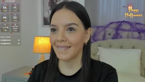 Snapshot of beautyari_ chatting on October 14, 12:28 pm Ariana Reyes online show from October 14, 12:28 pm