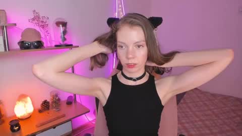 Snapshot of beautyeliise chatting on February 22, 2:08 pm Eliise online show from February 22, 2:08 pm