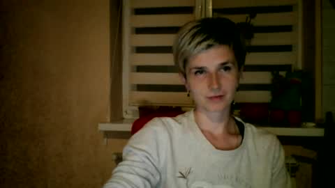 Snapshot of beautyksenia chatting on June 13, 9:02 pm BeautyKsenia online show from June 13, 9:02 pm