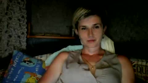 Snapshot of beautyksenia chatting on July 26, 7:21 pm BeautyKsenia online show from July 26, 7:21 pm