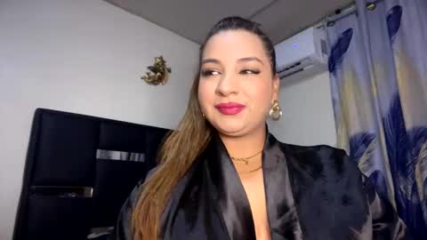 beautymoon26 online show from February 3, 4:12 pm