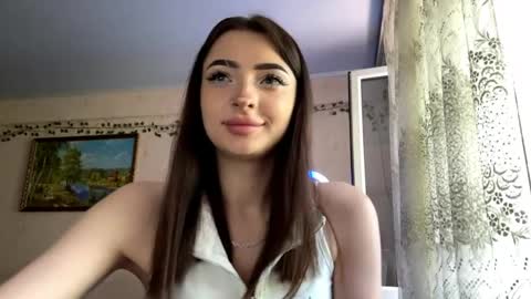 Melissa online show from June 7, 12:42 pm