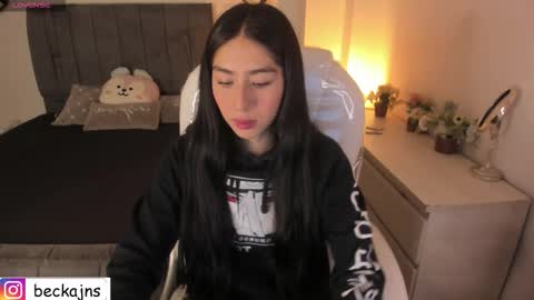 Marzhie online show from October 28, 2:53 pm