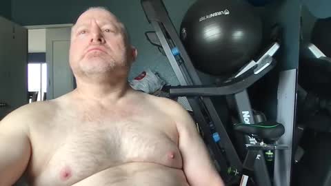 Snapshot of beckster040 chatting on February 4, 7:00 pm beckster online show from February 4, 7:00 pm