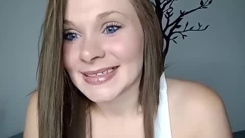 BECKY BOO  online show from November 2, 4:04 am