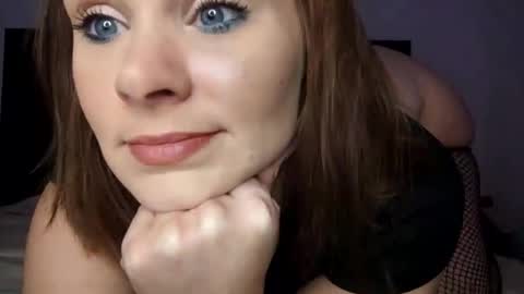 Snapshot of becky2994 chatting on April 8, 9:09 am BECKY BOO online show from April 8, 9:09 am