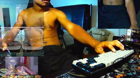 Snapshot of bedstuymonstercock90 chatting on September 22, 12:51 pm hungnheavy online show from September 22, 12:51 pm