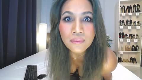 Bee if you ever see the girl who can take 12 inch all the way inside the ass try me online show from October 22, 2:01 am