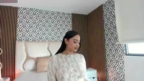 Snapshot of beella_tay1 chatting on May 20, 12:22 pm BELLA online show from May 20, 12:22 pm