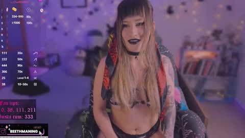       online show from October 27, 11:09 pm