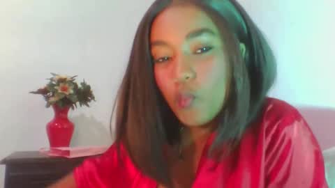 Snapshot of behla_rouseh3_ chatting on February 27, 12:54 am Behla Rouseh online show from February 27, 12:54 am