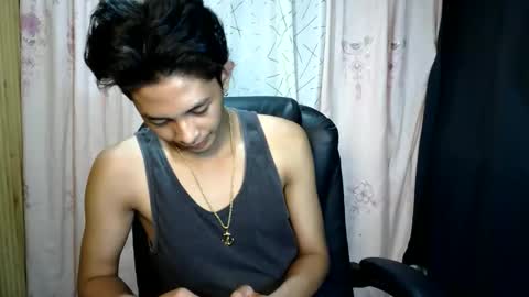 Snapshot of bejjs_08 chatting on March 19, 3:05 pm brandonjames online show from March 19, 3:05 pm