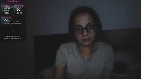 kevin and Bella online show from September 28, 7:41 pm