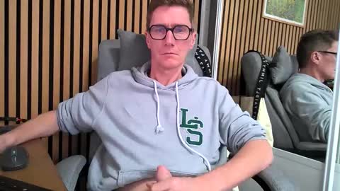 SexFriendFrance online show from February 27, 1:00 pm