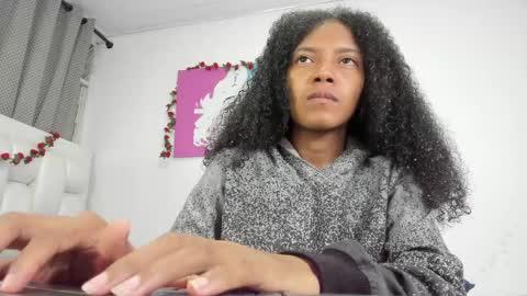 Belen  online show from April 15, 11:39 am