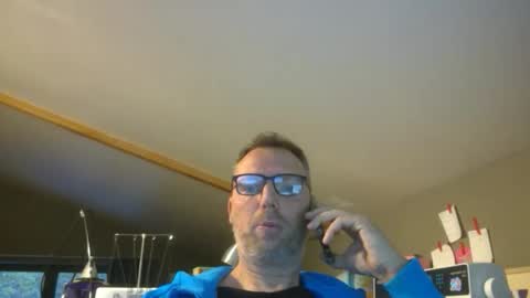 belgianordenary online show from December 2, 7:47 am