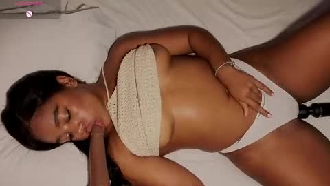 Snapshot of belkis_mills chatting on April 29, 5:30 pm Belkis online show from April 29, 5:30 pm