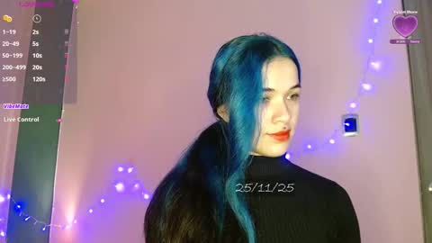   online show from November 25, 1:22 pm