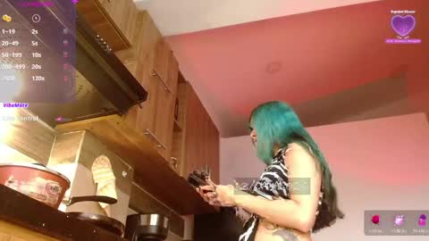   online show from April 13, 9:53 pm