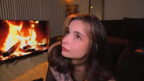 Snapshot of bella_alita chatting on June 13, 8:40 pm lita online show from June 13, 8:40 pm