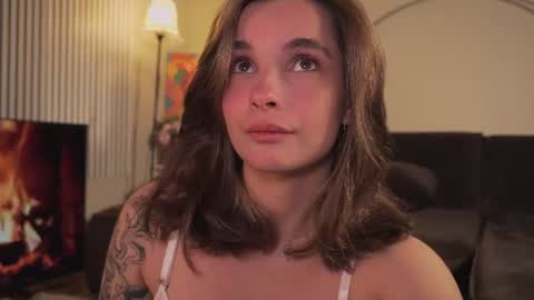 Snapshot of bella_alita chatting on June 24, 8:30 pm lita online show from June 24, 8:30 pm